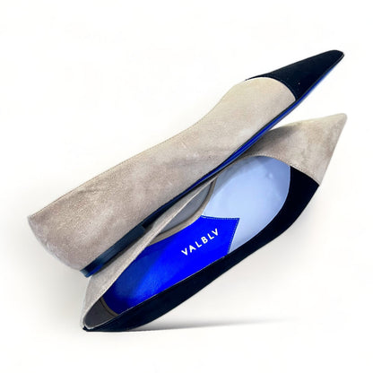 VALBLV Graphik Coal and Sand suede flat — back view, signature leather sole with anti-slip island